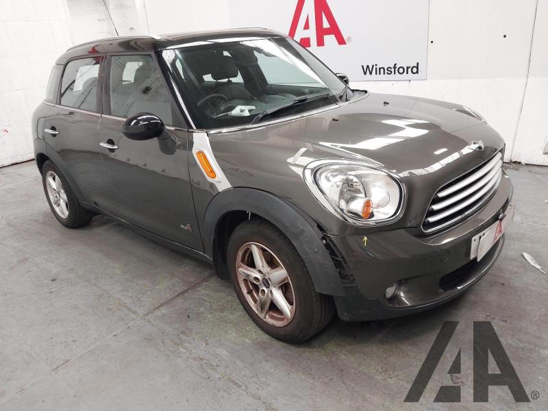 2012 MINI COUNTRYMAN COOPER D4 1995cc TURBO DIESEL AUTOMATIC 6 Speed 5 DOOR HATCHBACK