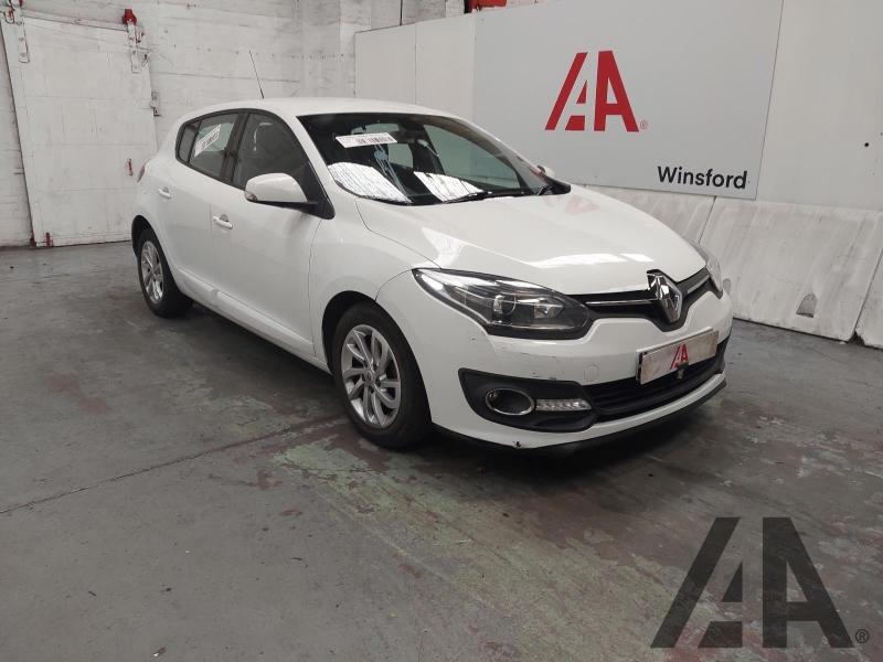 2015 RENAULT MEGANE DYNAMIQUE TOMTOM ENERGY DCI S/ 1461cc TURBO DIESEL MANUAL 6 Speed 5 DOOR HATCHBACK
