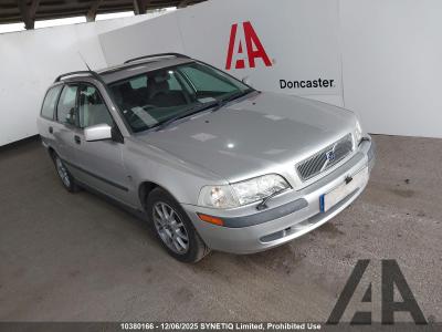 Image of 2001 VOLVO V40 S 1948cc PETROL MANUAL 5 Speed 5 DOOR ESTATE