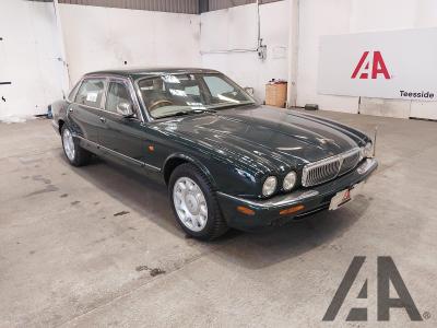 Image of 1999 DAIMLER XJ SUPER V8 4000cc SUPER PETROL AUTOMATIC SALOON