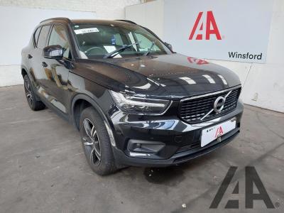 Image of 2019 VOLVO XC40 D3 R-DESIGN 1969cc TURBO DIESEL AUTOMATIC 8 Speed 5 DOOR ESTATE