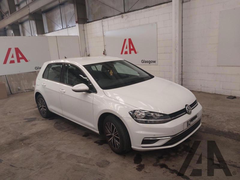 2017 VOLKSWAGEN GOLF SE NAVIGATION TDI BLUEMOTION T 1598cc TURBO DIESEL MANUAL 5 Speed 5 DOOR HATCHBACK