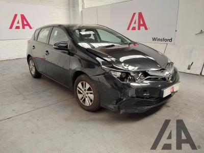Image of 2015 TOYOTA AURIS D-4D ACTIVE 1364cc TURBO DIESEL MANUAL 5 DOOR HATCHBACK