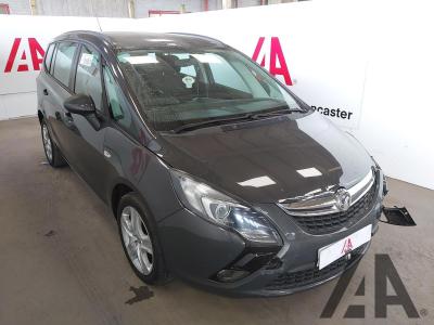 Image of 2015 VAUXHALL ZAFIRA TOURER EXCLUSIV 1796cc PETROL MANUAL 5 Speed 5 DOOR MPV