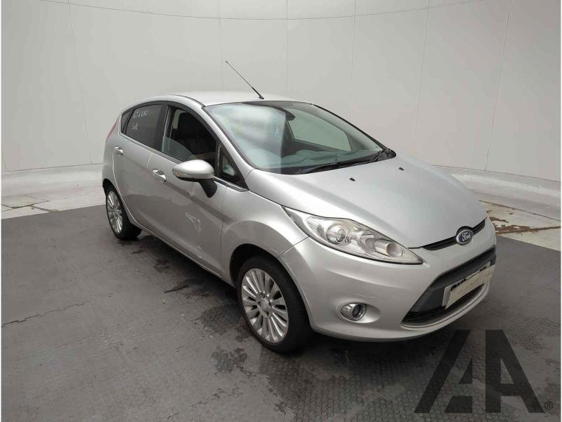 2010 FORD FIESTA TITANIUM TDCI 1398cc TURBO DIESEL MANUAL 5 Speed 5 DOOR HATCHBACK