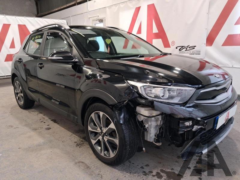 2017 KIA STONIC CRDI 2 ISG 1582cc TURBO DIESEL MANUAL 6 Speed 5 DOOR HATCHBACK