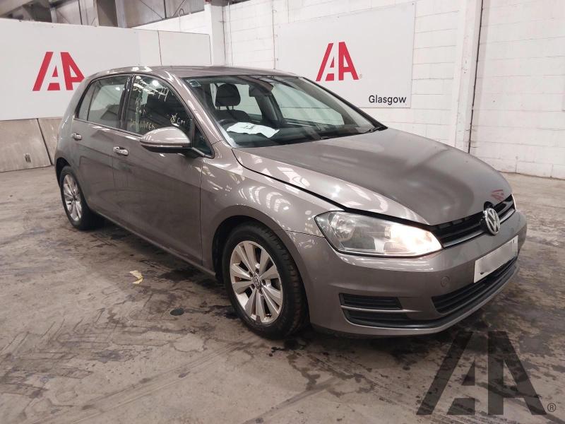 2014 VOLKSWAGEN GOLF SE TDI BLUEMOTION TECHNOLOGY 1598cc TURBO DIESEL MANUAL 5 Speed 5 DOOR HATCHBACK
