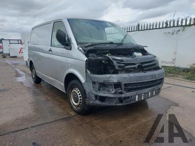 Image of 2013 VOLKSWAGEN TRANSPORTER T30 TDI 1968cc TURBO DIESEL MANUAL 5 Speed PANEL VAN