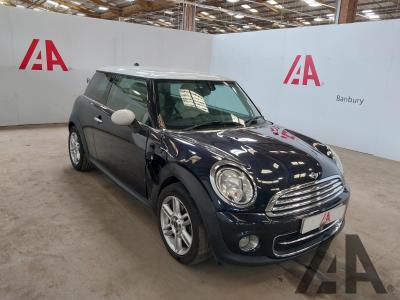 Image of 2013 MINI HATCH COOPER D 1598cc TURBO DIESEL MANUAL 6 Speed 3 DOOR HATCHBACK