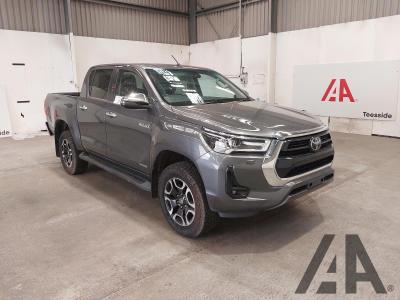Image of 2021 TOYOTA HI-LUX INVINCIBLE 4WD D-4D DCB 2755cc TURBO DIESEL AUTOMATIC 4 DOOR PICK UP