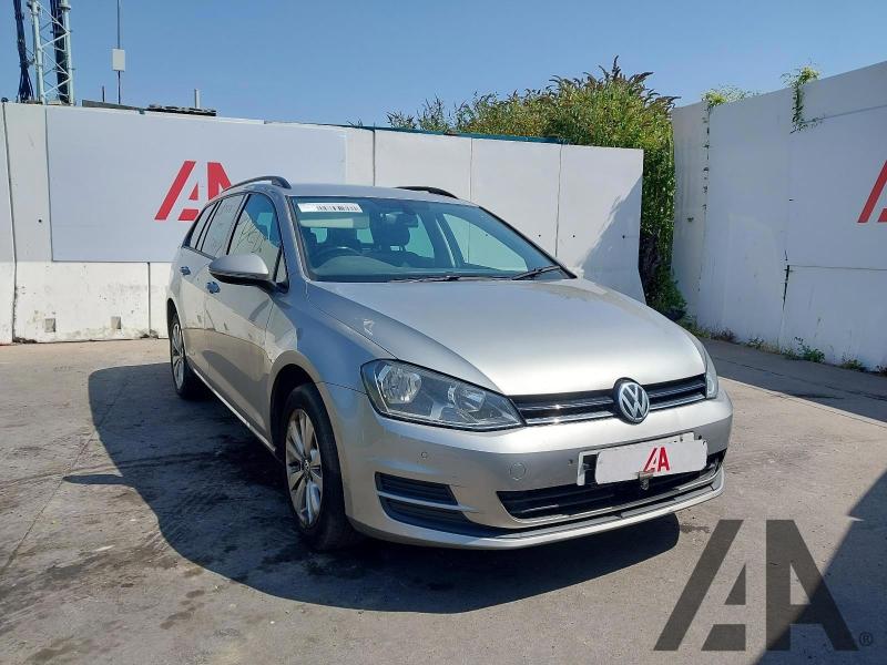 2015 VOLKSWAGEN GOLF SE TDI BLUEMOTION TECHNOLOGY 1968cc TURBO DIESEL MANUAL 6 Speed 5 DOOR ESTATE