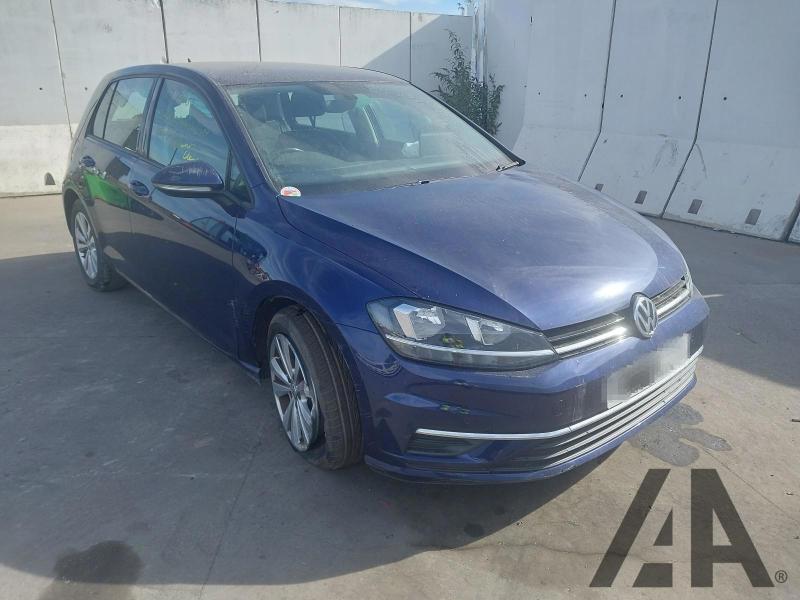2017 VOLKSWAGEN GOLF SE NAVIGATION TDI BLUEMOTION T 1598cc TURBO DIESEL MANUAL 5 Speed 5 DOOR HATCHBACK