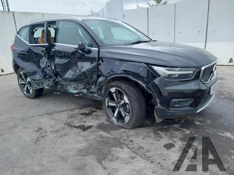 2020 VOLVO XC40 B4 INSCRIPTION PRO MHEV 1969cc PETROL AUTOMATIC 5 DOOR ESTATE