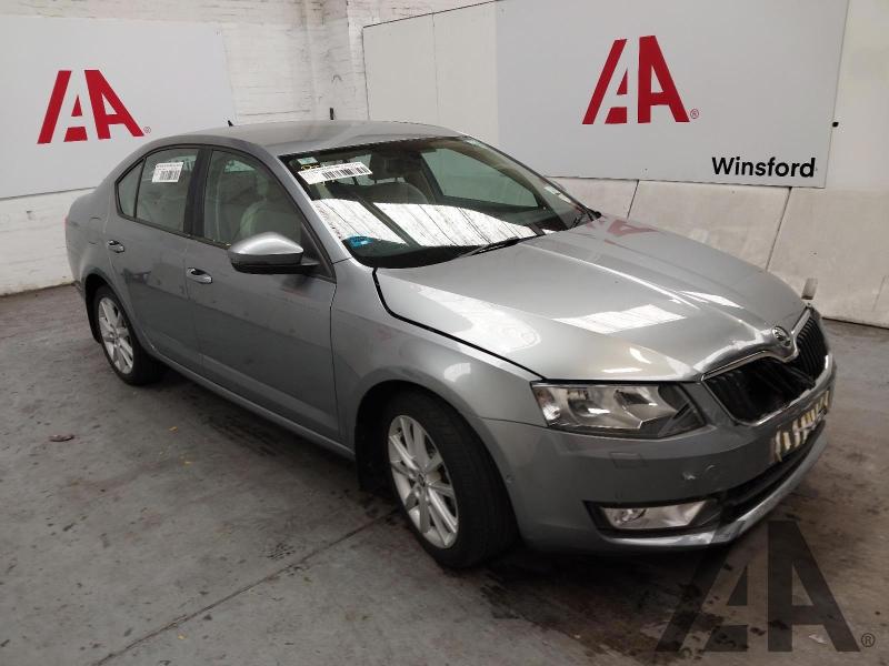 2013 SKODA OCTAVIA ELEGANCE TDI CR DSG 1968cc TURBO DIESEL SEMI AUTO 6 Speed 5 DOOR HATCHBACK