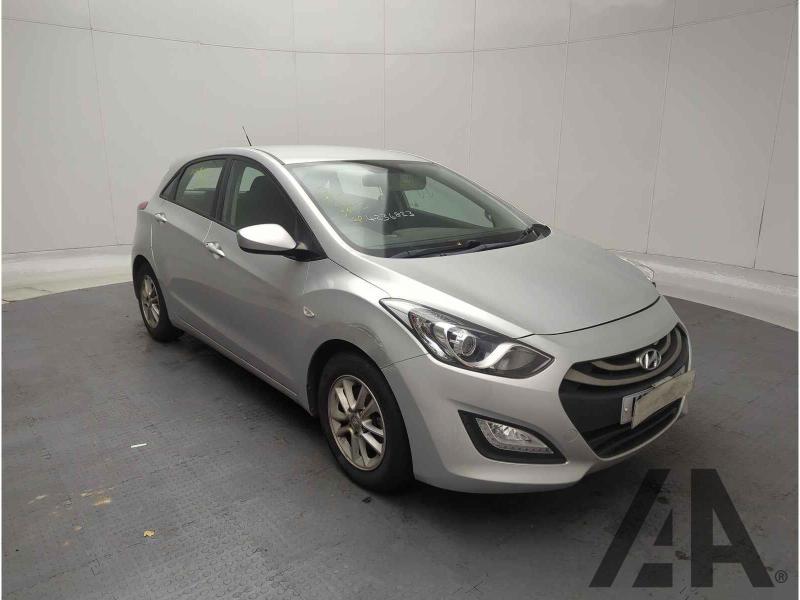 2014 HYUNDAI I30 ACTIVE BLUE DRIVE CRDI 1582cc TURBO DIESEL MANUAL 6 Speed 5 DOOR HATCHBACK