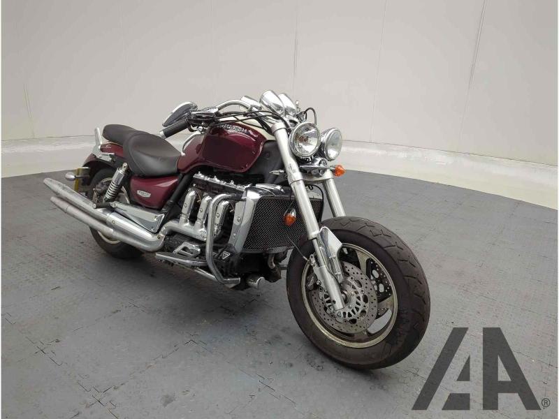 2006 TRIUMPH ROCKET III CLASSIC 2294cc PETROL MANUAL MOTORCYCLE
