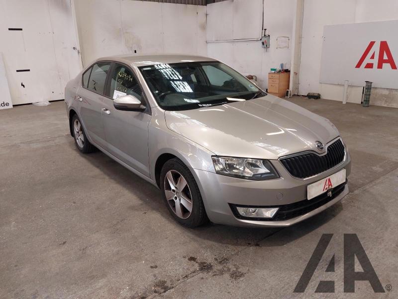 2014 SKODA OCTAVIA SE TDI CR 1598cc TURBO DIESEL MANUAL 5 Speed 5 DOOR HATCHBACK