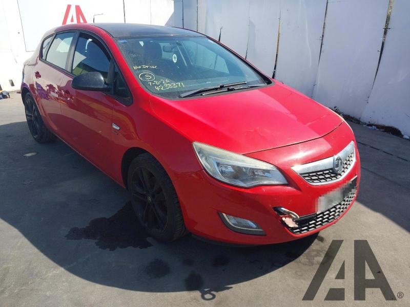 2012 VAUXHALL ASTRA ACTIVE LIMITED EDITION CDTI 1686cc TURBO DIESEL MANUAL 6 Speed 5 DOOR HATCHBACK