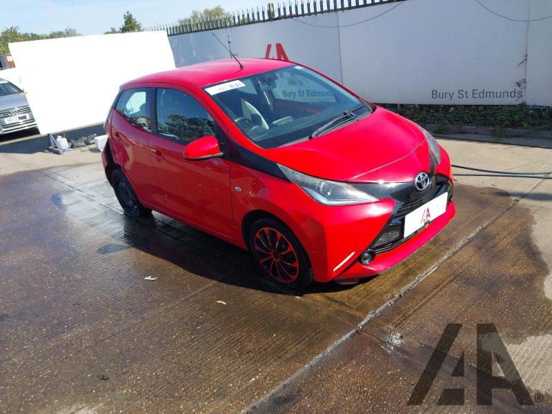 2016 TOYOTA AYGO VVT-I X-PLAY X-SHIFT 998cc PETROL 5 DOOR HATCHBACK