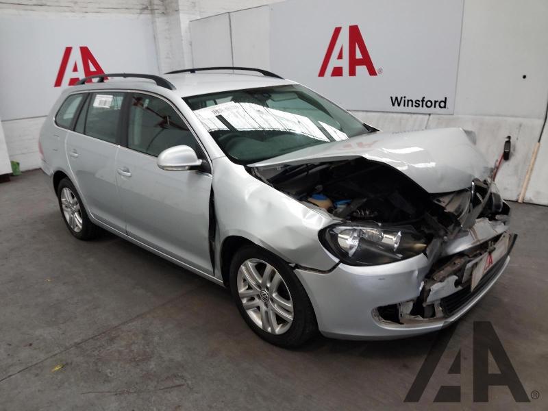 2011 VOLKSWAGEN GOLF SE TDI BLUEMOTION DSG 1598cc TURBO DIESEL SEMI AUTO 7 Speed 5 DOOR ESTATE