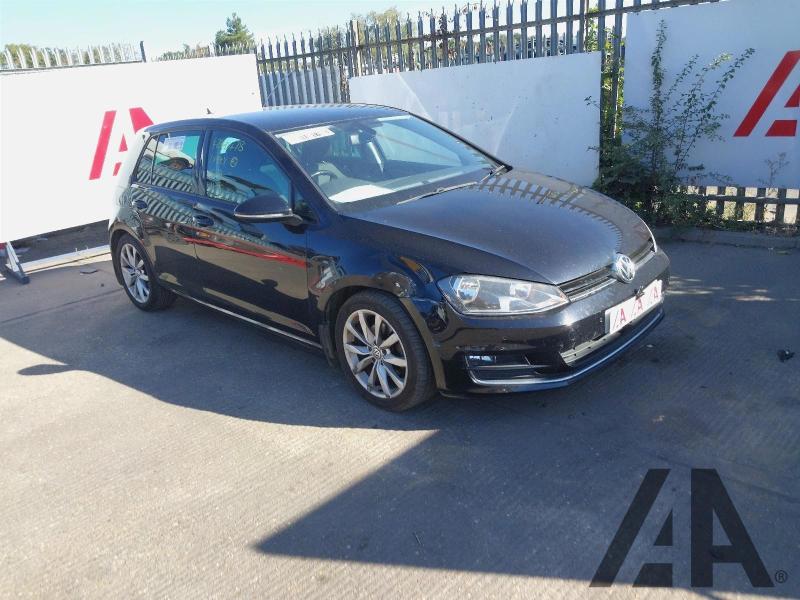 2013 VOLKSWAGEN GOLF GT TDI BLUEMOTION TECHNOLOGY D 1968cc TURBO DIESEL SEMI AUTO 6 Speed 5 DOOR HATCHBACK