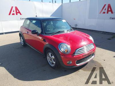 Image of 2011 MINI HATCH COOPER D 1598cc TURBO DIESEL MANUAL 6 Speed 3 DOOR HATCHBACK
