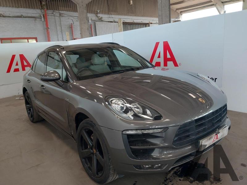 2015 PORSCHE MACAN D S PDK 2967cc TURBO DIESEL SEMI AUTO 7 Speed 5 DOOR ESTATE