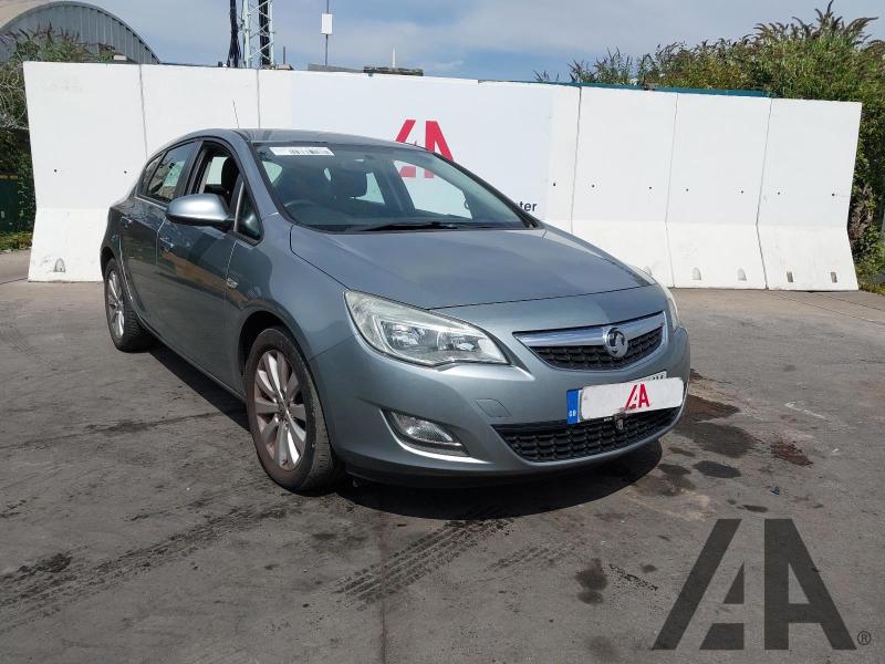 2010 VAUXHALL ASTRA EXCLUSIV CDTI 1686cc TURBO DIESEL MANUAL 6 Speed 5 DOOR HATCHBACK