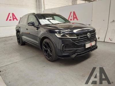Image of 2019 VOLKSWAGEN TOUAREG V6 R-LINE TDI 2967cc TURBO DIESEL AUTOMATIC 5 DOOR ESTATE