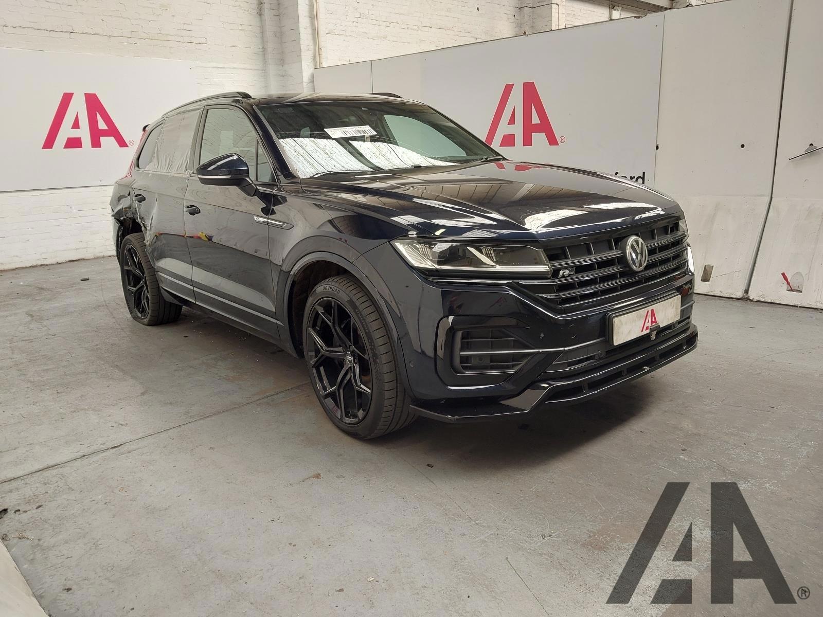 2019 VOLKSWAGEN TOUAREG V6 R-LINE TDI 2967cc TURBO DIESEL AUTOMATIC 5 DOOR ESTATE