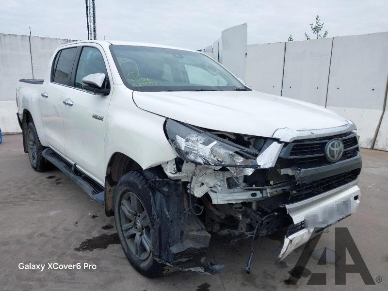 2024 TOYOTA HI-LUX ICON 4WD D-4D DCB 2393cc TURBO DIESEL MANUAL 4 DOOR PICK UP