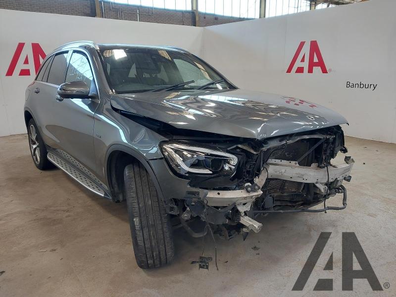 2020 MERCEDES GLC-CLASS GLC 300 DE 4MATIC AMG LINE PRE 1950cc TURBO DIESEL/ELECTRIC AUTOMATIC 5 DOOR ESTATE