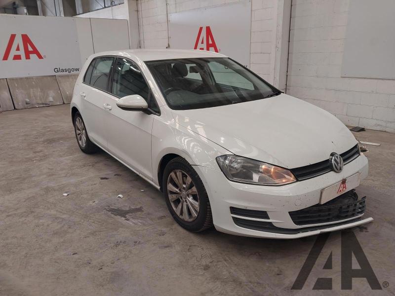 2013 VOLKSWAGEN GOLF SE TDI BLUEMOTION TECHNOLOGY 1968cc TURBO DIESEL MANUAL 6 Speed 5 DOOR HATCHBACK