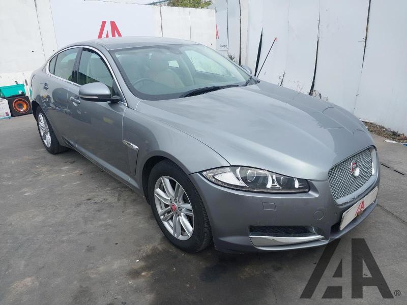 2013 JAGUAR XF D LUXURY 2179cc TURBO DIESEL AUTOMATIC 8 Speed 4 DOOR SALOON