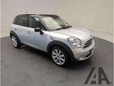 Image of 2016 MINI COUNTRYMAN COOPER D 1598cc TURBO DIESEL MANUAL 6 Speed 5 DOOR HATCHBACK