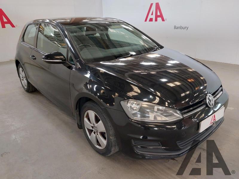 2013 VOLKSWAGEN GOLF SE TDI BLUEMOTION TECHNOLOGY 1598cc TURBO DIESEL MANUAL 5 Speed 3 DOOR HATCHBACK