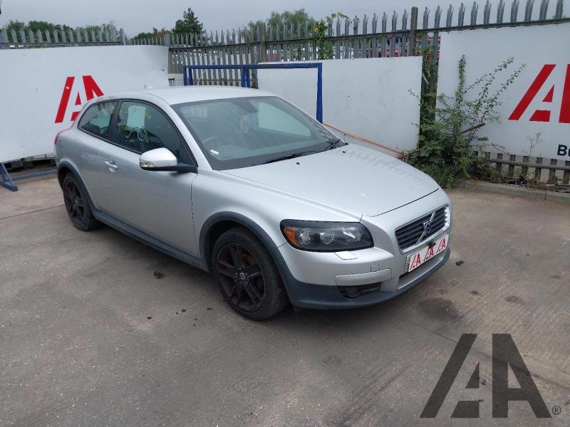 2009 VOLVO C30 D DRIVE SE LUX 1560cc TURBO DIESEL MANUAL 5 Speed 3 DOOR HATCHBACK
