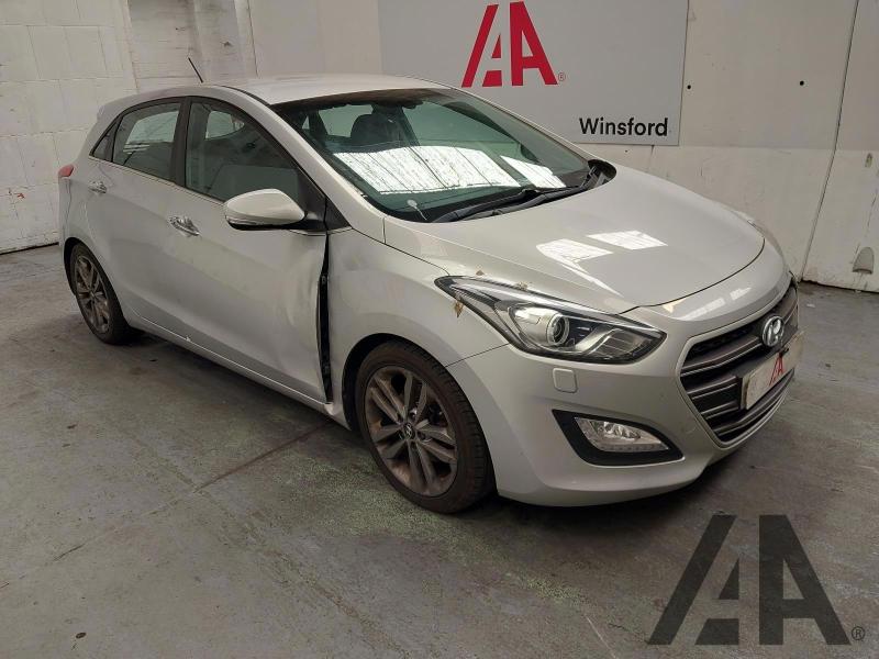 2015 HYUNDAI I30 CRDI PREMIUM 1582cc TURBO DIESEL MANUAL 6 Speed 5 DOOR HATCHBACK