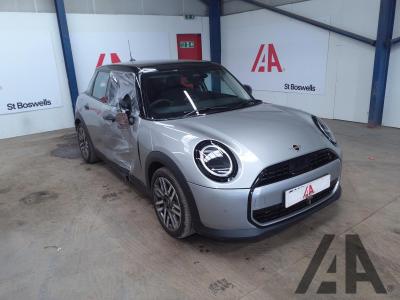 Image of 2026 MINI COOPER C CLASSIC 1499cc TURBO PETROL SEMI AUTO 5 DOOR HATCHBACK