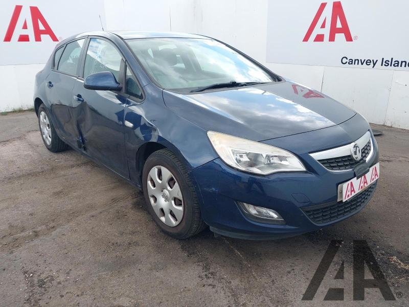 2012 VAUXHALL ASTRA EXCLUSIV 1398cc PETROL MANUAL 5 Speed 5 DOOR HATCHBACK
