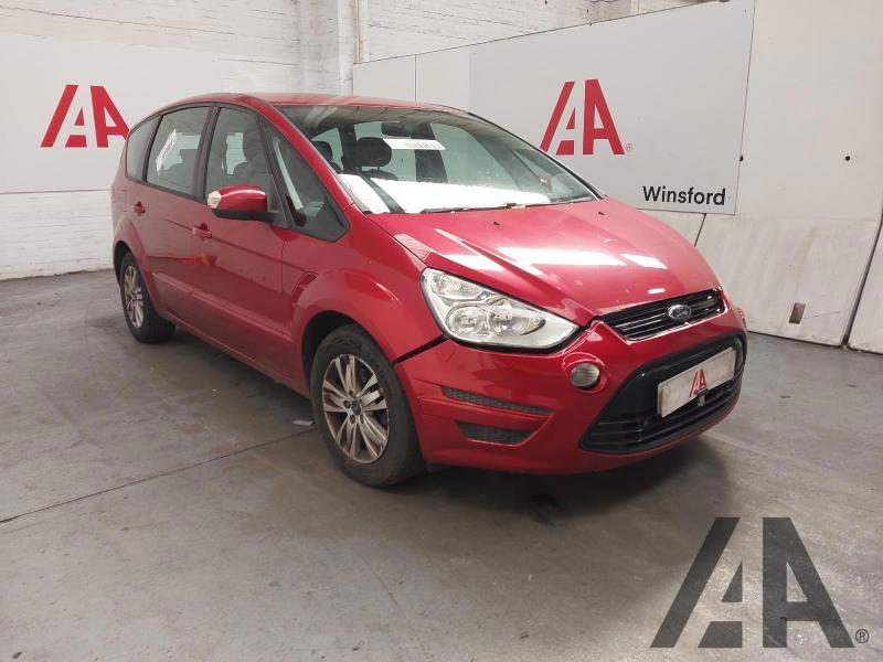 2013 FORD S-MAX ZETEC TDCI 1997cc TURBO DIESEL MANUAL 6 Speed 5 DOOR MPV