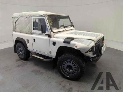 Image of 1995 LAND ROVER 2 DOOR PICK UP 90 TDI HT 2495cc TURBO DIESEL MANUAL 5 Speed 2 DOOR PICK UP
