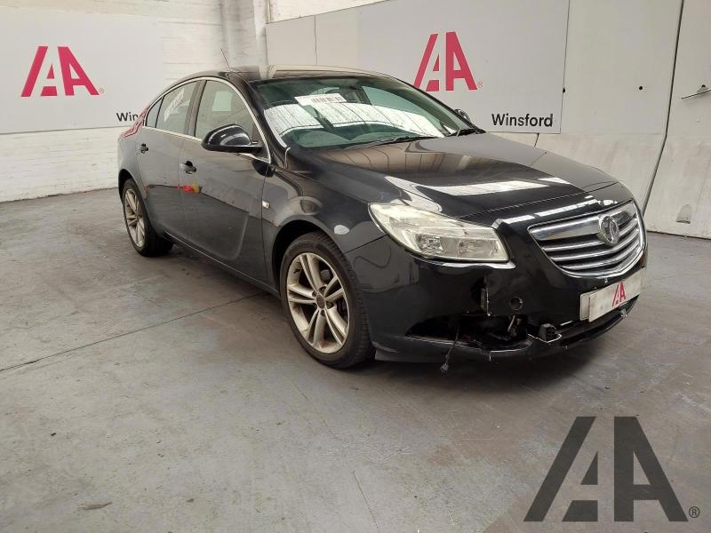2013 VAUXHALL INSIGNIA EXCLUSIV CDTI 1956cc TURBO DIESEL MANUAL 6 Speed 5 DOOR HATCHBACK