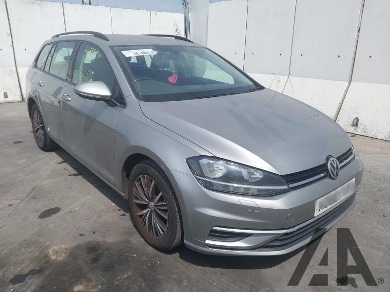 2019 VOLKSWAGEN GOLF SE NAVIGATION TDI 1598cc TURBO DIESEL MANUAL 5 Speed 5 DOOR ESTATE