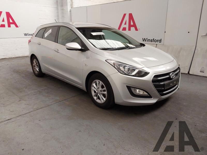 2015 HYUNDAI I30 CRDI SE BLUE DRIVE 1582cc TURBO DIESEL MANUAL 6 Speed 5 DOOR ESTATE