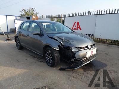 Image of 2017 VOLKSWAGEN GOLF SE TDI BLUEMOTION TECHNOLOGY 1598cc TURBO DIESEL MANUAL 5 Speed 5 DOOR HATCHBACK