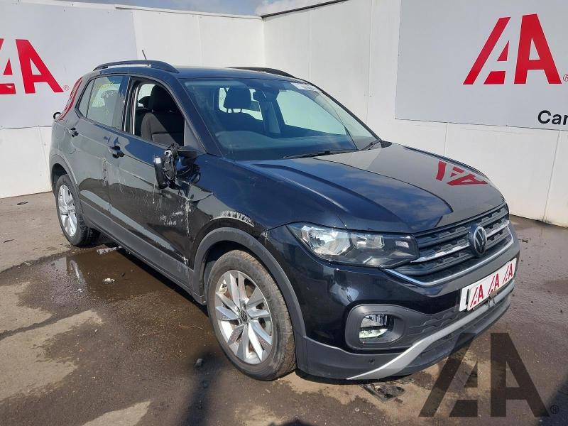 2022 VOLKSWAGEN T-CROSS SE TSI DSG 999cc TURBO PETROL SEMI AUTO 5 DOOR HATCHBACK