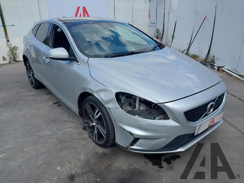 2018 VOLVO V40 D3 R-DESIGN PRO 1969cc TURBO DIESEL AUTOMATIC 6 Speed 5 DOOR HATCHBACK