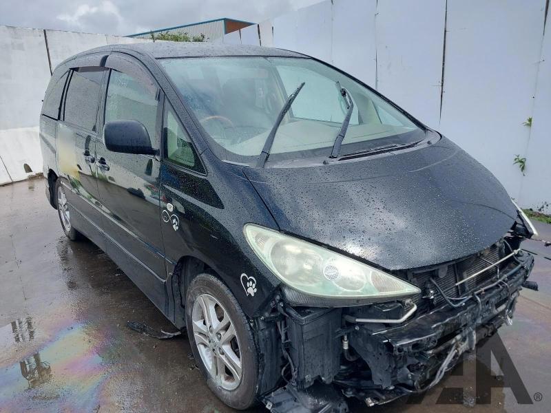2004 TOYOTA ESTIMA 2360cc MPV