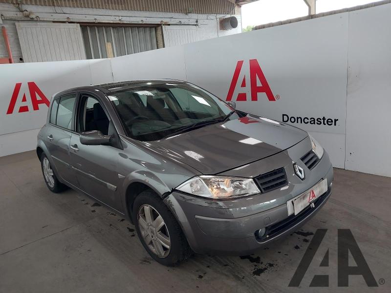 2005 RENAULT MEGANE DYNAMIQUE 16V 1598cc PETROL MANUAL 5 Speed 5 DOOR HATCHBACK